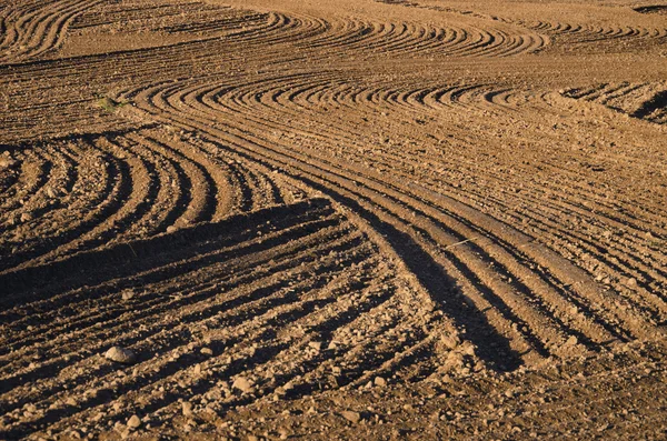 sürülmüş ekili tarım alanı toprak arka plan