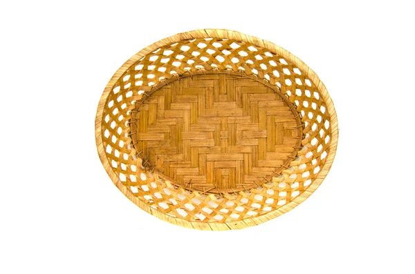 Üres fából készült fonott tányér kosár elszigetelt fehér — Stock Fotó