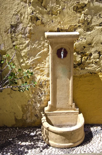 Antyczne wodopoju w Rodos — Zdjęcie stockowe