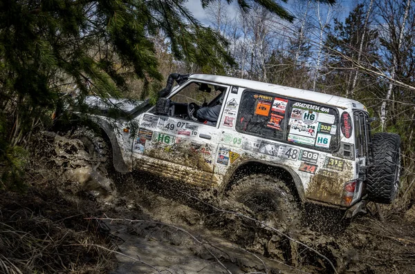 Offroad-Wettbewerb "penrite h6" 4x4 — Stockfoto