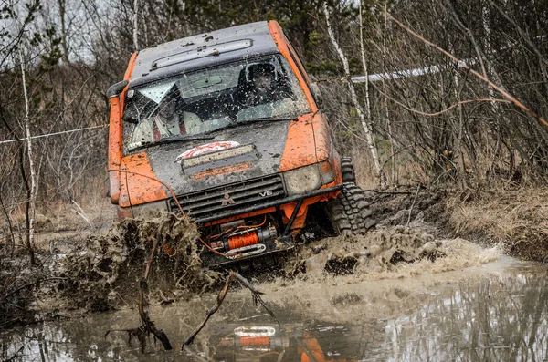 Offroad-Wettbewerb "penrite h6" 4x4 — Stockfoto