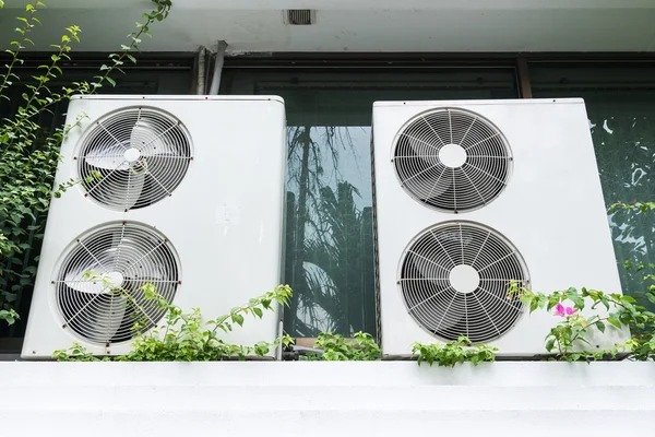 Duble twin fan ari compressor eenheid — Stockfoto