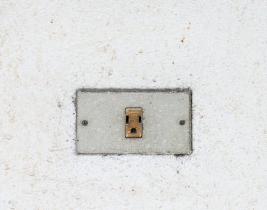 Eski kirli çıkış