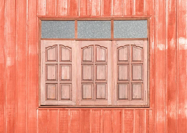 Rotes Holzfenster — Stockfoto