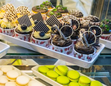 Çeşitli karışımı tatlı