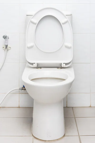 Vuile openbaar toilet — Stockfoto