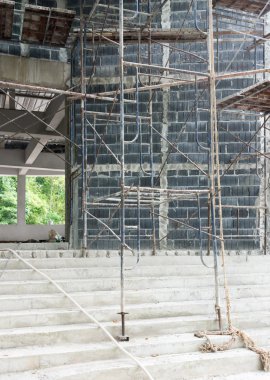 Eski karmaşık iskele 