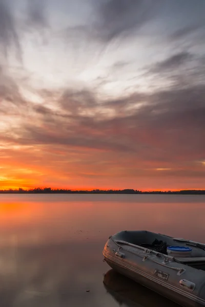 Sunrise on the river — Stock Photo, Image