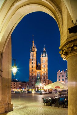 Krakow, Polonya - Meryem Ana Kilisesi