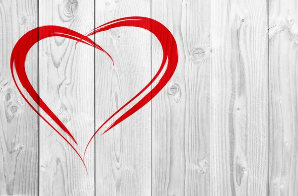 Koncepcja lub pojęciowy malowane czerwone serce streszczenie kształt miłość symbol wykonane przez szczęśliwe dziecko w szkole, stary tło drewna — Zdjęcie stockowe