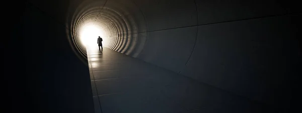 Concepto Túnel Oscuro Conceptual Con Una Luz Brillante Final Salida — Foto de Stock