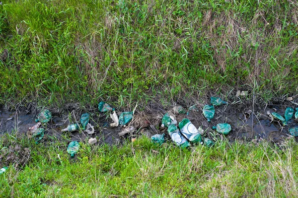 Conceptual unhygienic polluted river — Stock Photo, Image