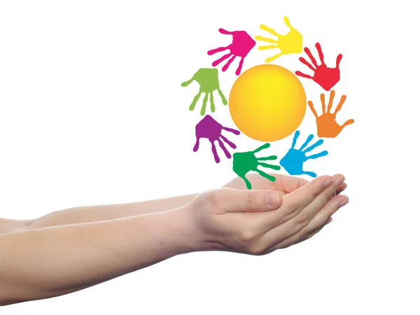 개념 개념 노란색 행복 추상적인 태양 어린이 손 인쇄 나선형 또는 원형 흰색 배경에 고립 — 스톡 사진