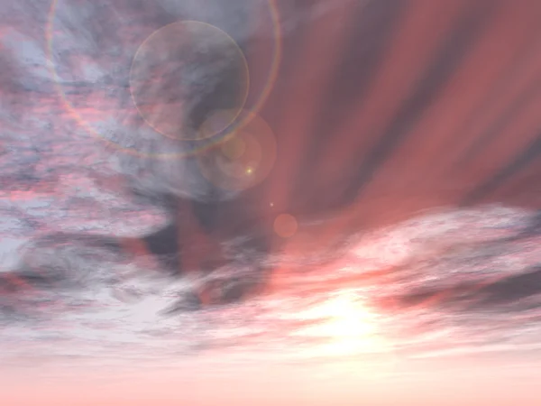 Захід сонця або схід сонця з хмарами і сонцем поруч з горизонтом — стокове фото