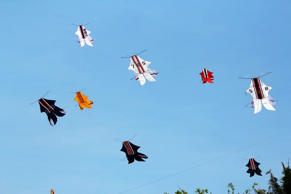 Kite festival in Ginyar, Bali, Indonesia 18.09.2015 — Stock Photo, Image