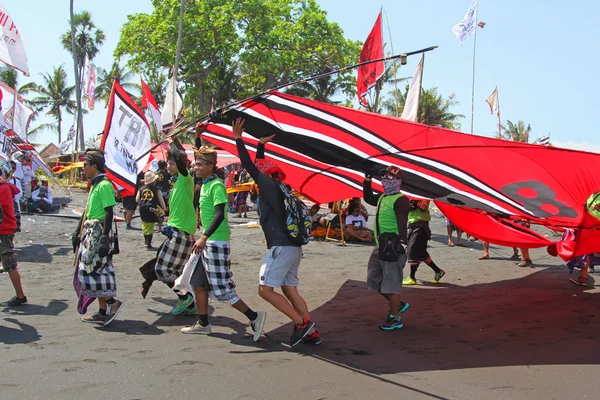 Kite festival in Ginyar, Bali, Indonesië 18.09.2015 — Stockfoto