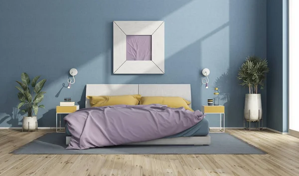 Tempat Tidur Ganda Berwarna Warni Kamar Modern Dengan Dinding Biru — Stok Foto