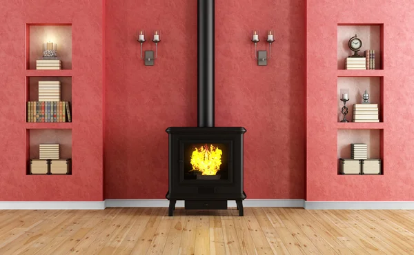 Chambre rouge classique avec cheminée — Photo