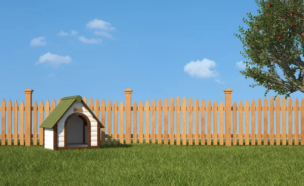 Kennel op gras in de tuin — Stockfoto