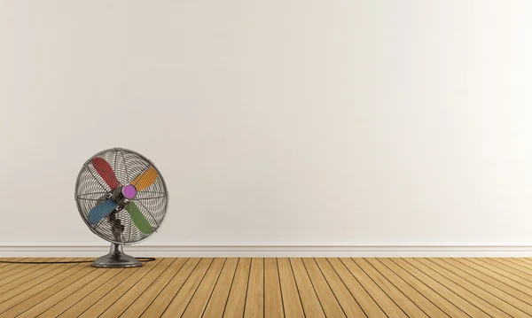 Renkli fan ile boş oda — Stok fotoğraf
