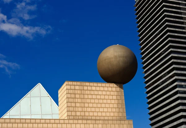 Abstracte fragmenten van gebouwen het platform — Stockfoto