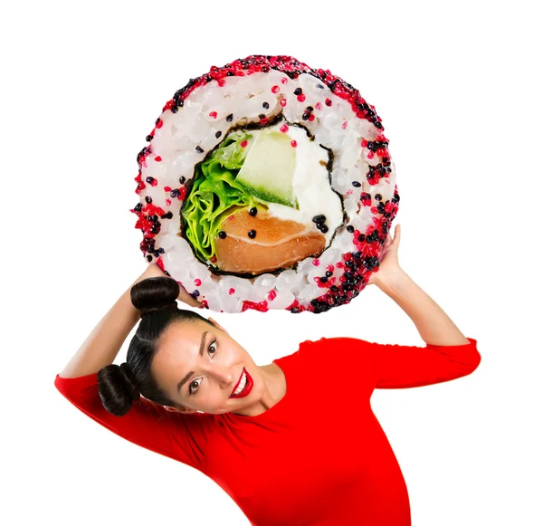 Jovem bela mulher segurando sushi, isolado em branco — Fotografia de Stock