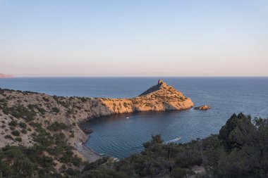 Kırım. Yeni Dünya. Karadeniz ve Cape Kapchik Burnu manzarası