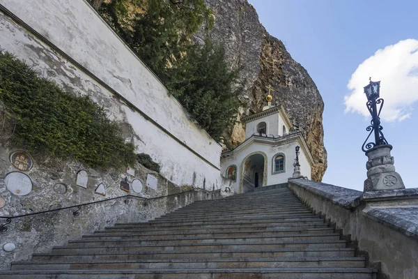 Krim Bachtschissarai Uspenski Höhlenkloster — Stockfoto