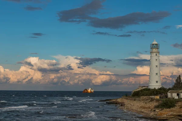 Crimée Cap Tarkhankut Phare Coucher Soleil Sur Fond Mer Images De Stock Libres De Droits