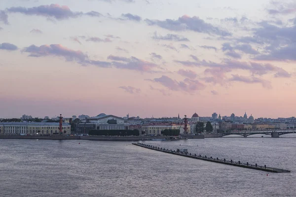 Россия Санкт Петербург Вечерний Вид Косу Васильевского Острова — стоковое фото