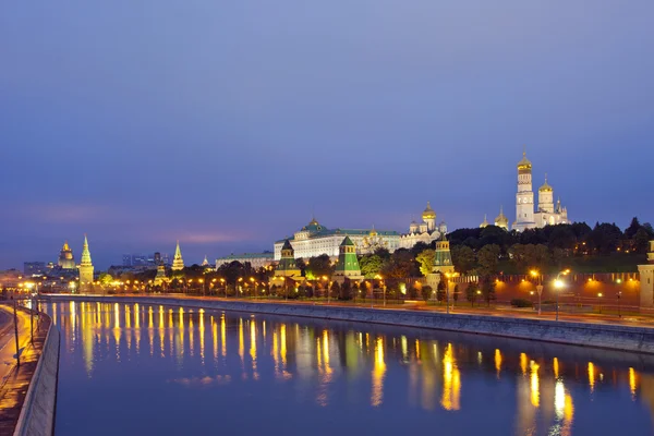 Rusland. Moskou. nacht uitzicht op het kremlin — Stockfoto