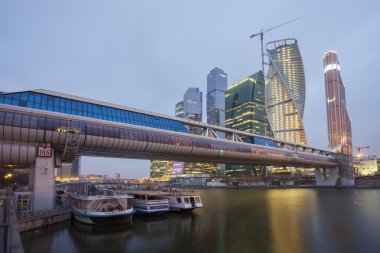 Rusya. Moskova. Köprünün Bagration görünümünü ve karmaşık Moscow City