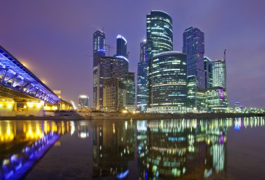 Rusya. Moskova. Köprü ve Dorogomilovskiy karmaşık 