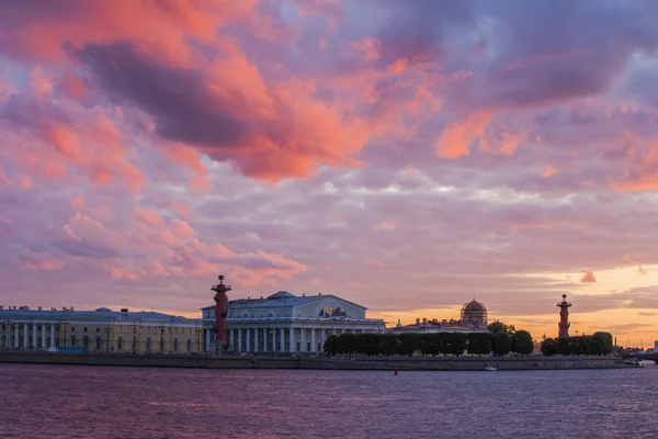 Ryssland. Sankt Petersburg. Spett av Vasilyevsky Island — Stockfoto
