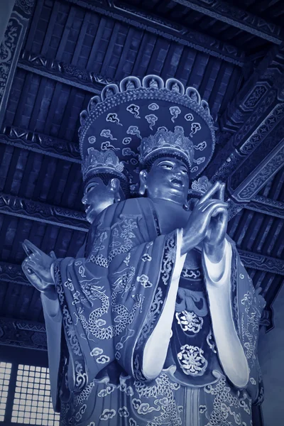 Figura di Buddha, antico cinese tradizionale styl architettonico — Foto Stock