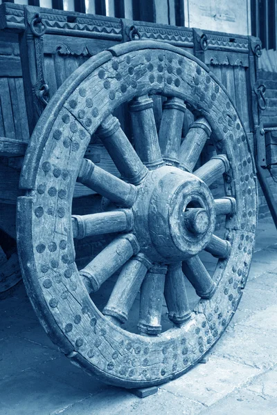 Wooden wheels in a historical museum — Stock Photo, Image