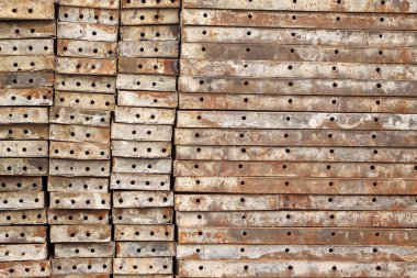 İnşaat metal şablonları