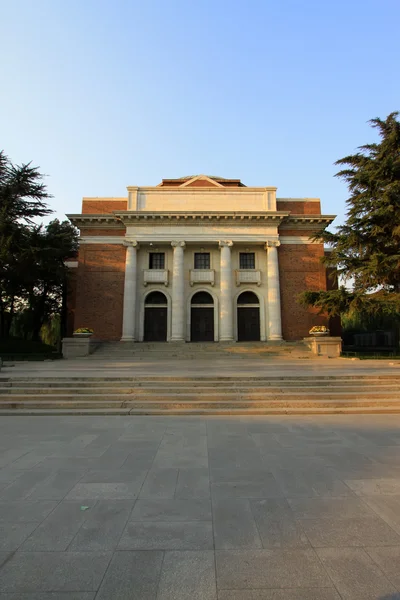 Tsinghua campus universitario scenario a Pechino — Foto Stock