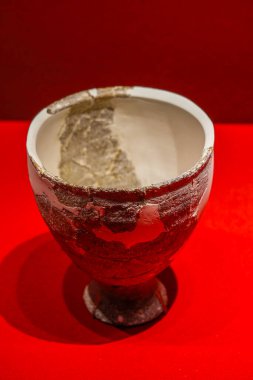 Çin 'deki Batı Zhou Hanedanlığı' ndan yuvarlak ayaklı çömlek kapları, 3. gruptan, Pixian Köyü, Chengdu, Sichuan Eyaleti 'nden çıkarıldı.