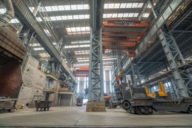 Çelik fabrikası yapım atölyesi, yakın çekim fotoğraf