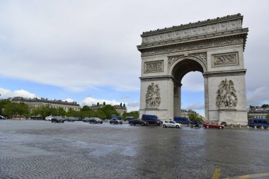 Paris ve sevgili Fransa