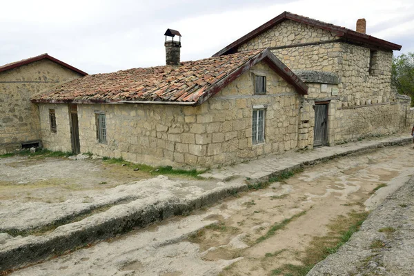 Kırım 'daki antik Chufut-Kale şehri.