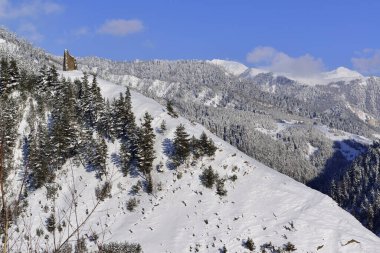 Kafkas Dağları 'nın acımasız güzelliği
