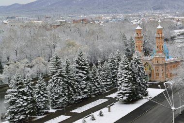 Hughkavkaz, Kuzey Osetya 'nın başkentidir.