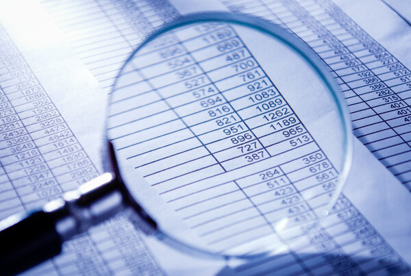 Противоречивое увеличительное стекло в отчетах по счетам-фактурам
