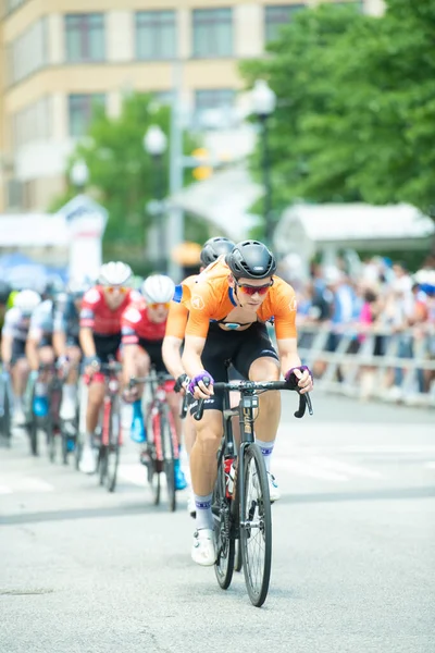 Les Cyclistes Concourent Dans Course Professionnelle Masculine Classique Cycliste Des — Photo