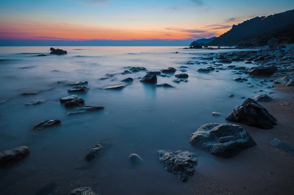 Tranquillo paesaggio marino tramonto — Foto Stock