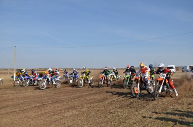 Motocross Yarışması başlamak