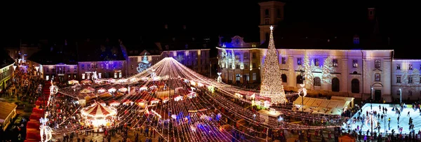 Sibiu Rumania Diciembre 2019 Vista Panorámica Del Mercado Tradicional Navidad — Foto de Stock