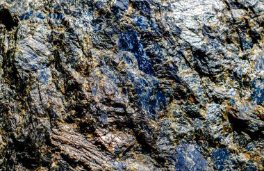 Siyah mermer renkli eklentiler